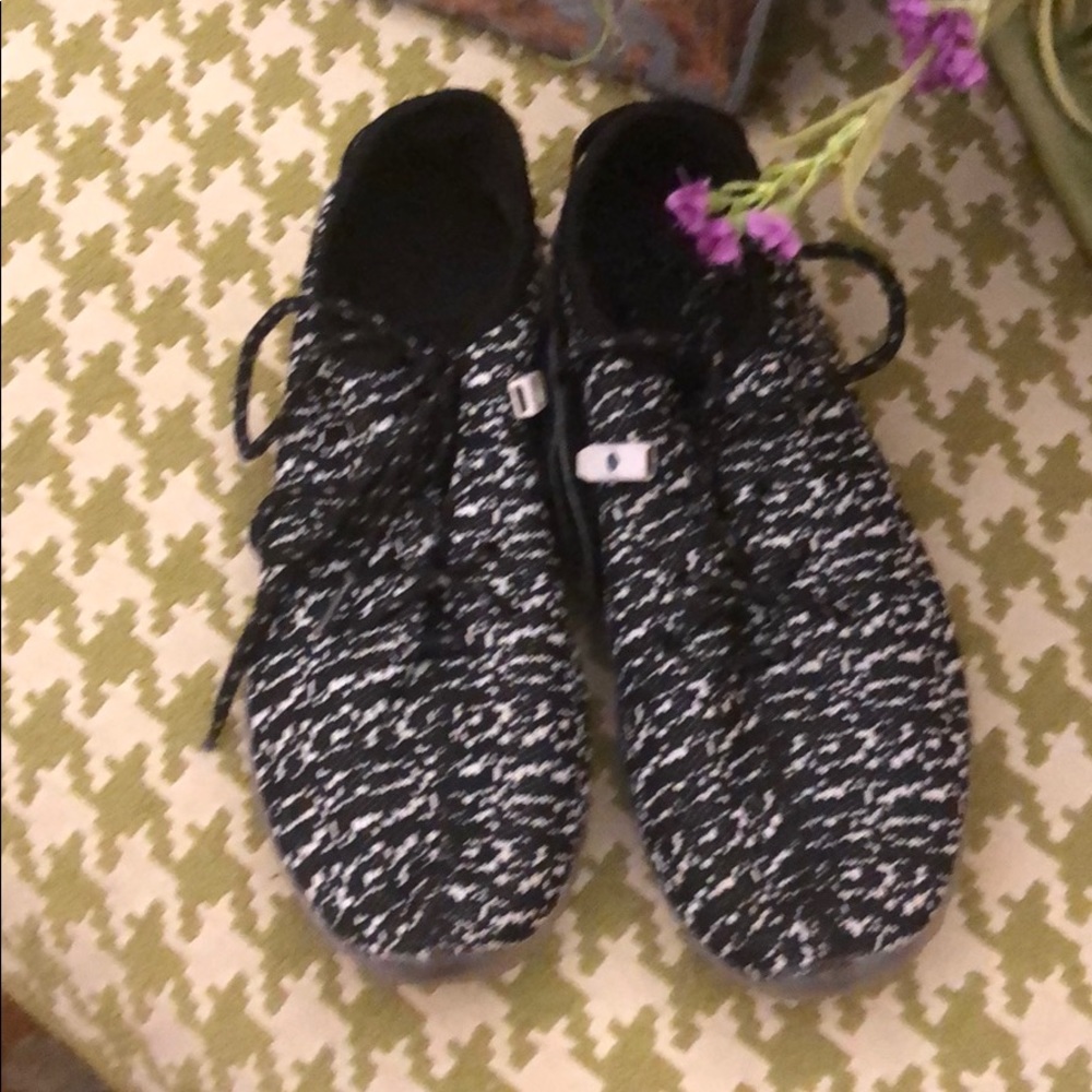 Black and White light up shoes